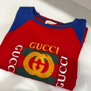 100% AUTH GUCCI INTERNATIONAL RED & BLUE SWEATER